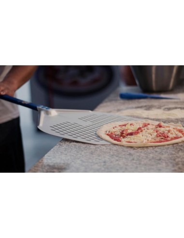 LOCATION FOUR A BOIS D'EXTERIEUR