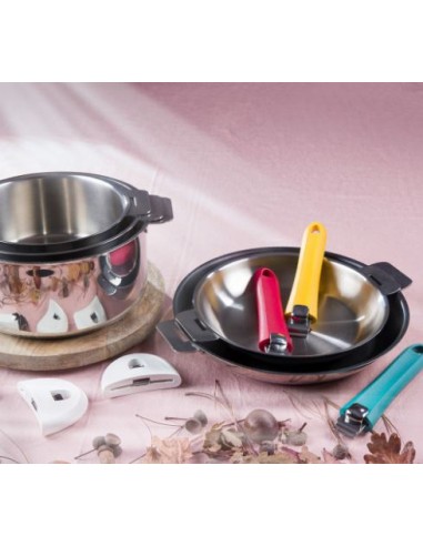 POIGNEE CRISTEL MUTINE