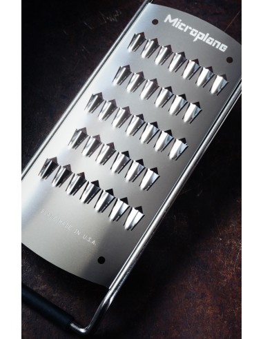 RAPE MICROPLANE GOURMET CAROTTES RÂPÉES